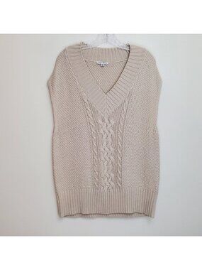 Flat White oatmeal knit V-neck sweater vest